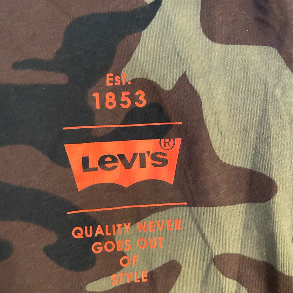 Levi's Men's/Unisex Camouflage With Orange Graphic, Long Sleeve T Shirt - Picture 3 of 7